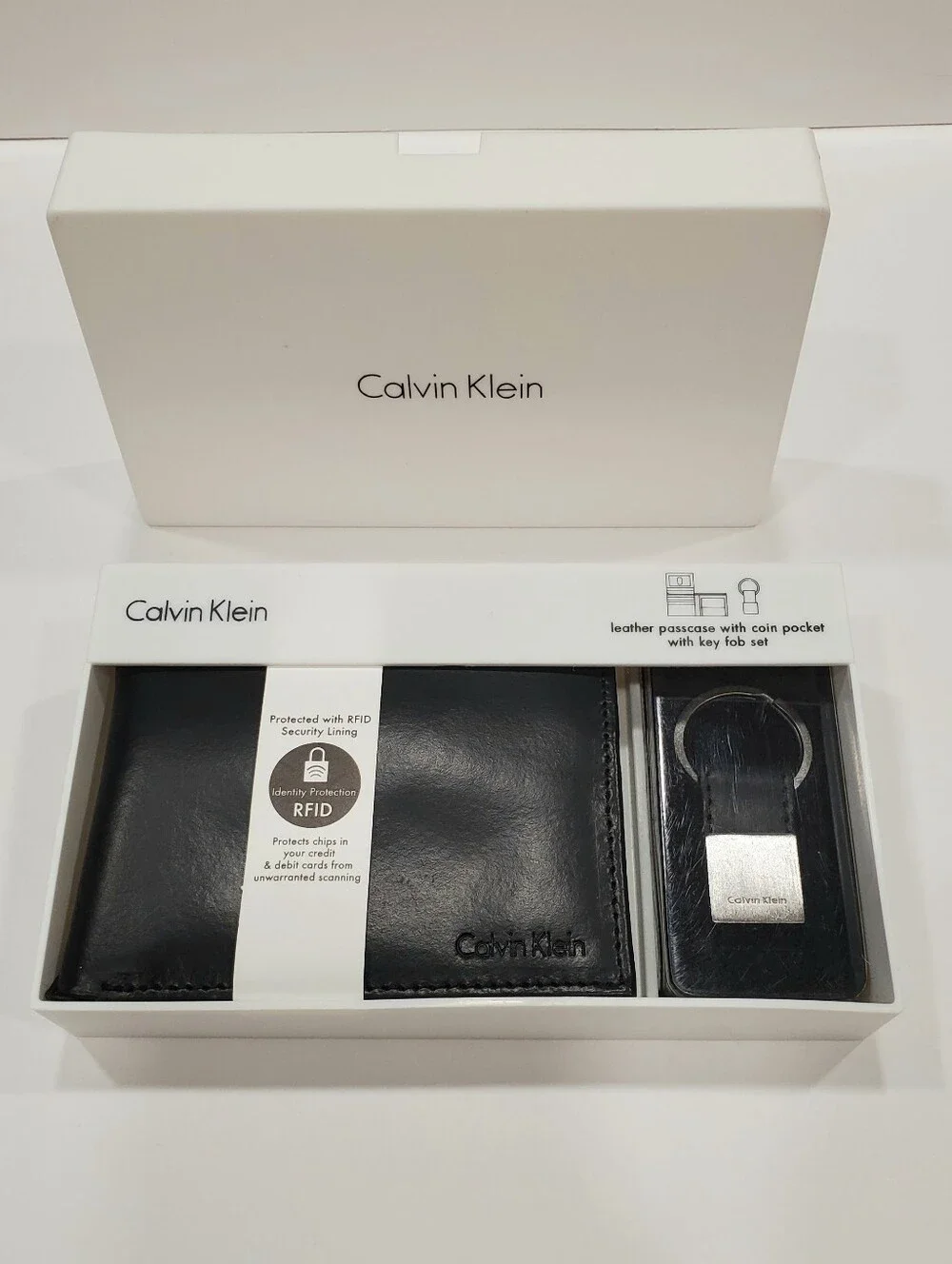 Calvin Klein Men's Black Leather Wallet and Key Holder Gift Set New